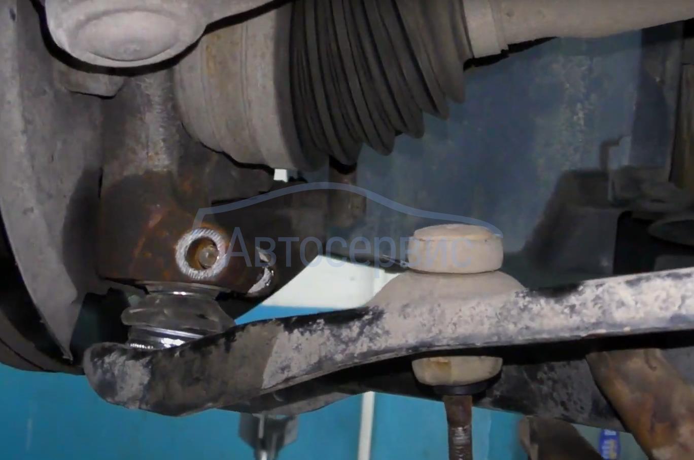 Замена шаровой опоры Ниссан Альмера в Москве - сеть надежных ...